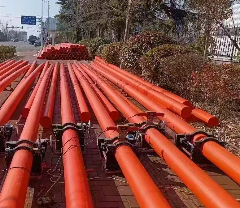 Basisprincipes van PVC-loodgieterswerk: lekvrije PVC-buizen snijden, verbinden en druktesten